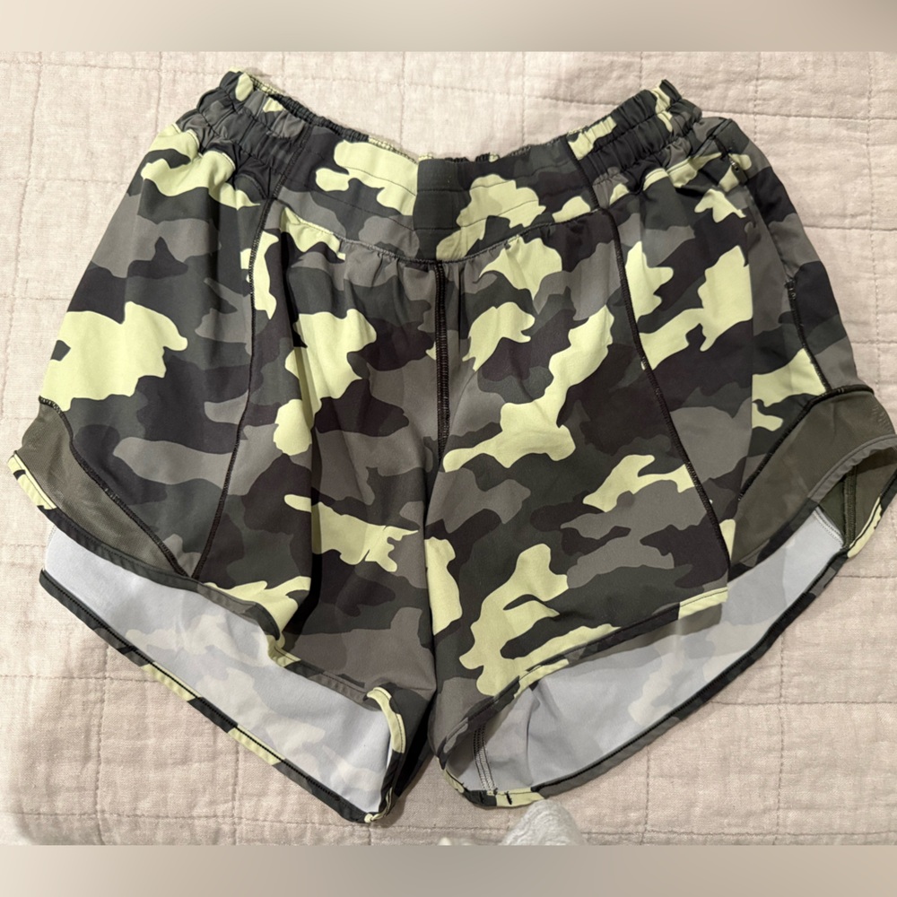 LuLuLemon Camouflage Women's Shorts